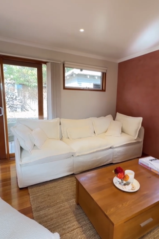 Sofa Review Image 2B