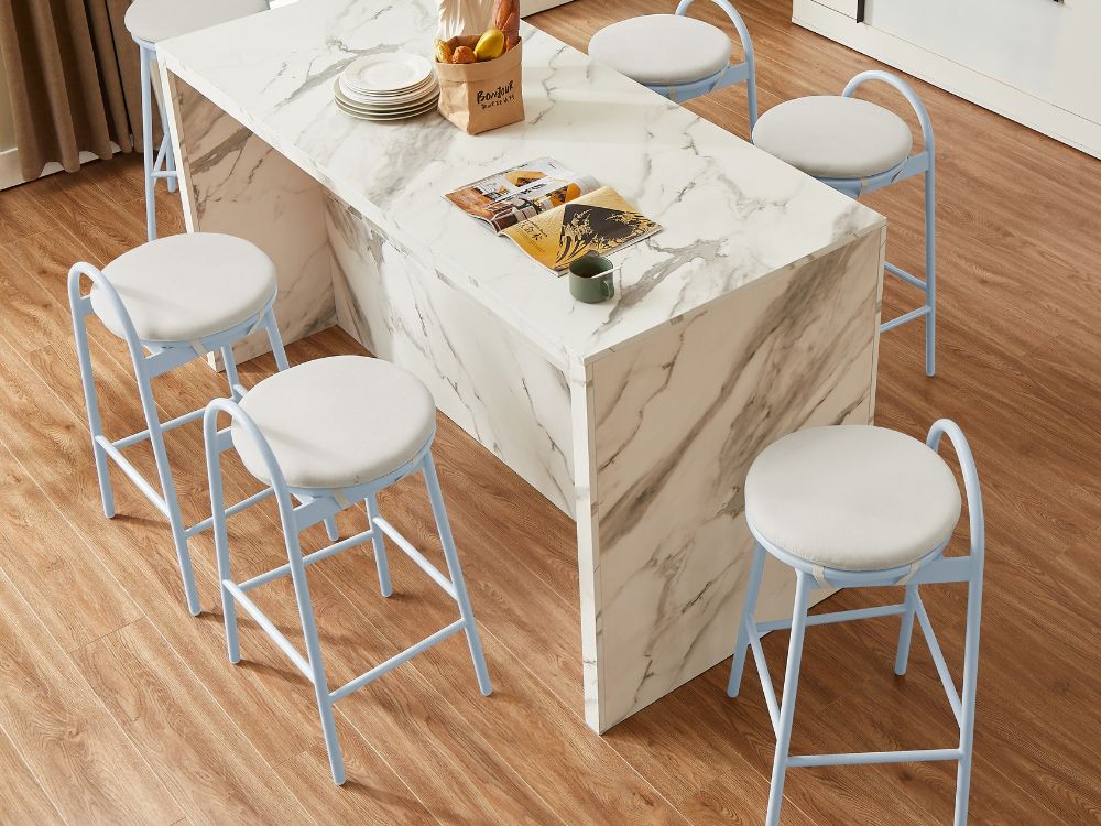 Alice Barstool